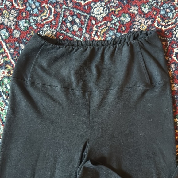 Wilfred Free - Aritzia - Daria Faux Suede Leggings - Size Large - Picture 3 of 7